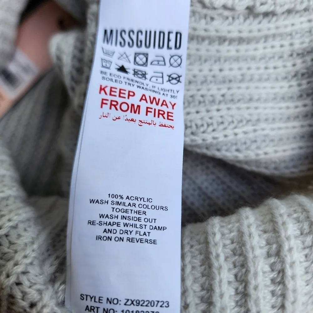 NWT Missguided Women Boho Tuttleneck Neck Cropped Sweater Knit Gray Petite 2P 4P